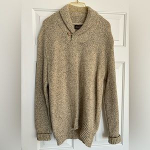 Vintage men’s Eddie Bauer fisherman’s sweater XL in gorgeous natural cream color